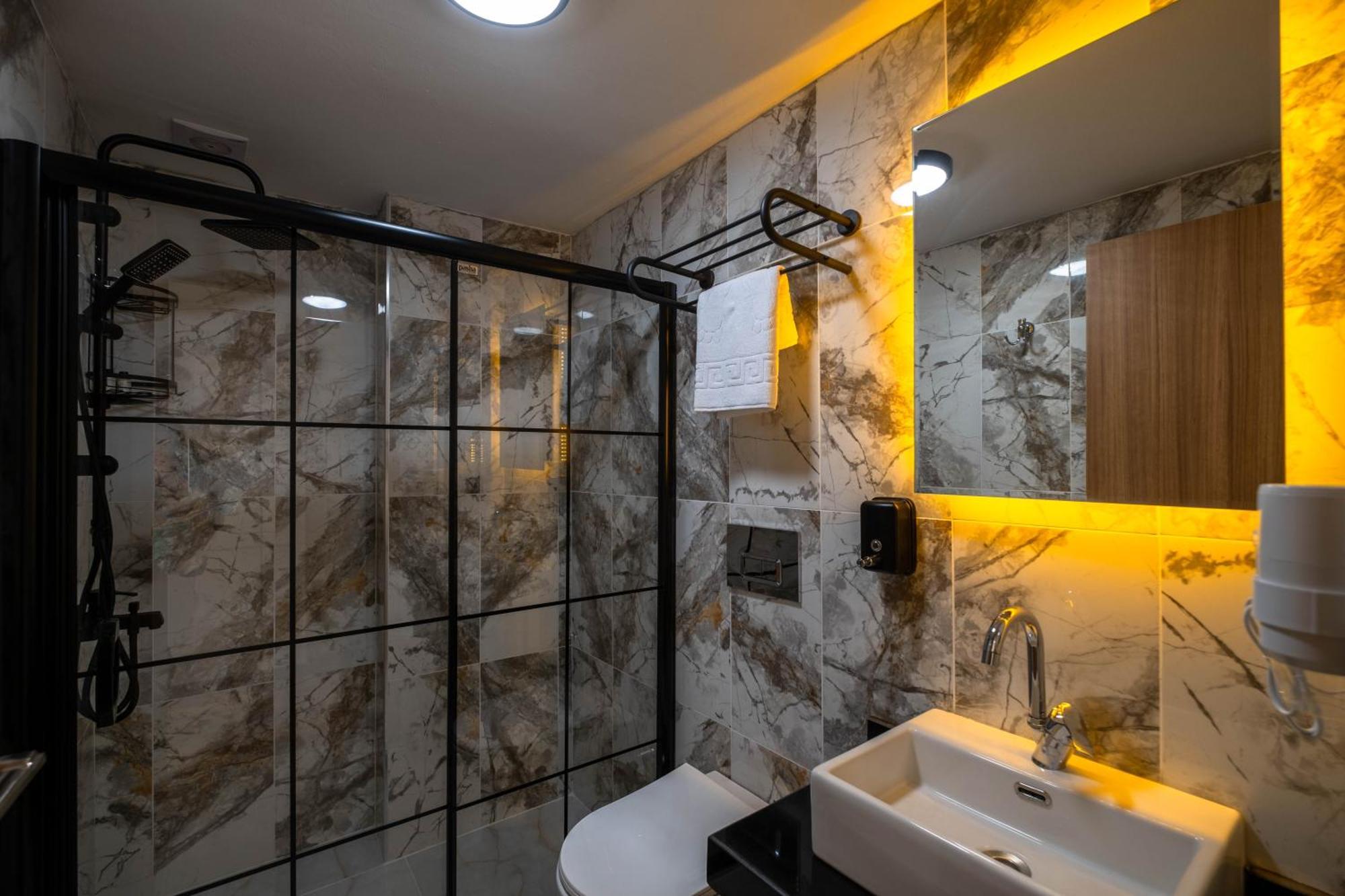 Hopefull Hotel Istanbul Luaran gambar