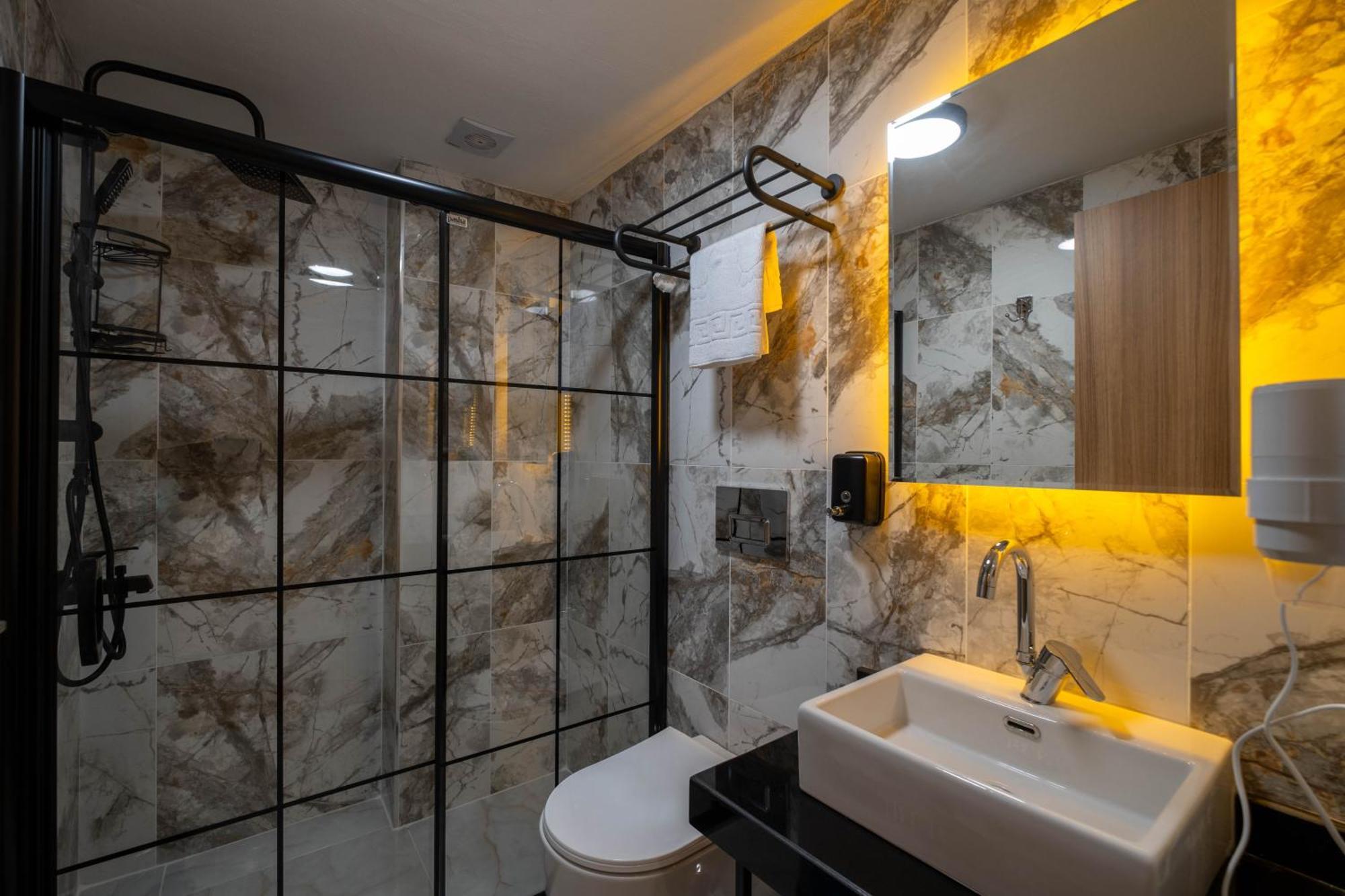 Hopefull Hotel Istanbul Luaran gambar